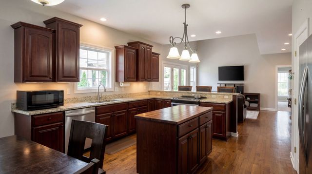 721 Vernon Rd, Franklin, TN 37067