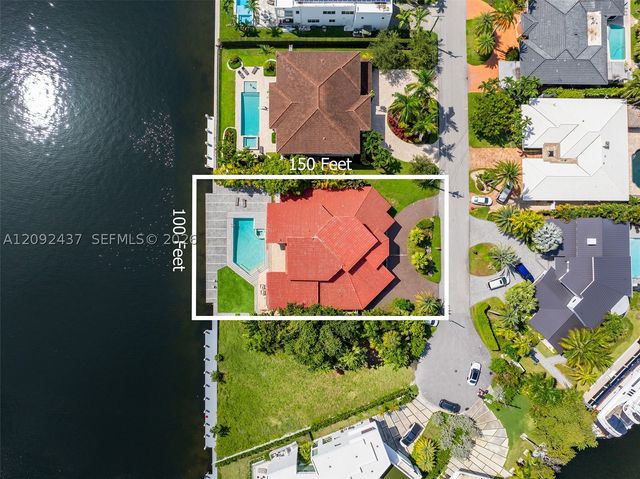 507 Palm Dr, Hallandale Beach, FL 33009
