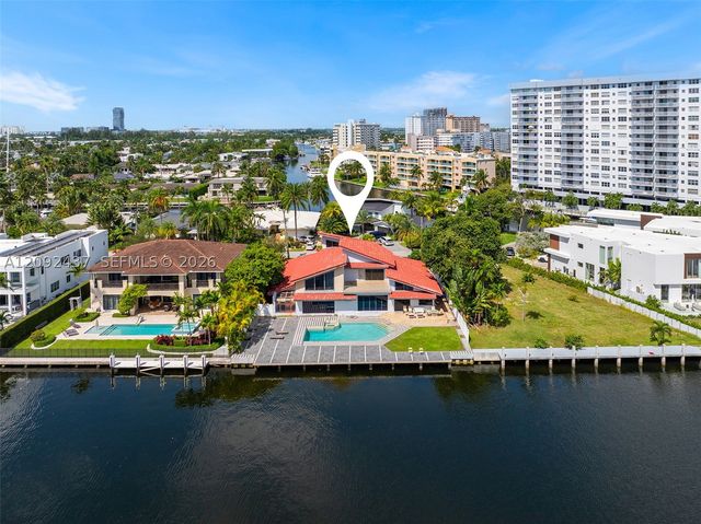 507 Palm Dr, Hallandale Beach, FL 33009