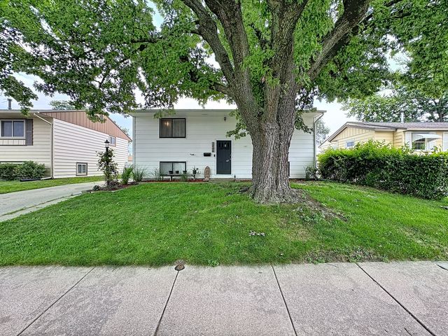 3446 3rd Street A, East Moline, IL 61244