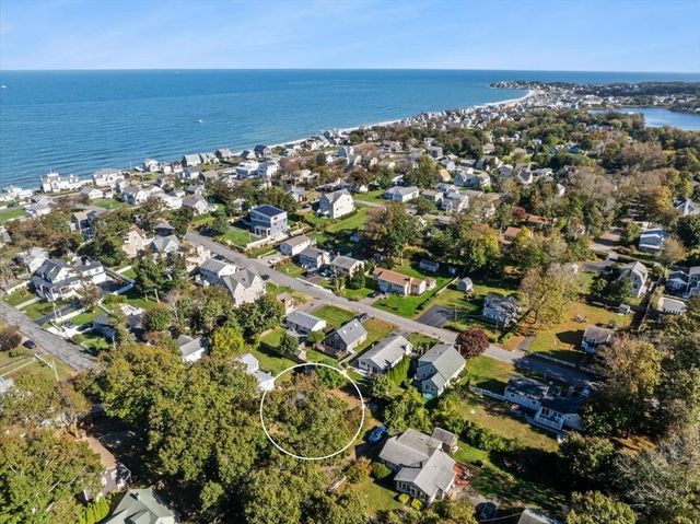 15 Cochituate Rd, Plymouth, MA 02360
