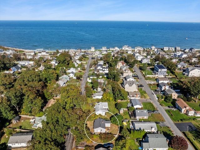 15 Cochituate Rd, Plymouth, MA 02360