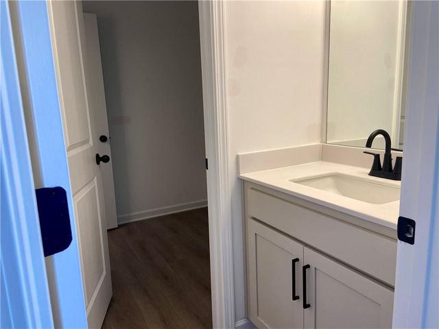 5336 Frontier Court, Flowery Branch, GA 30542