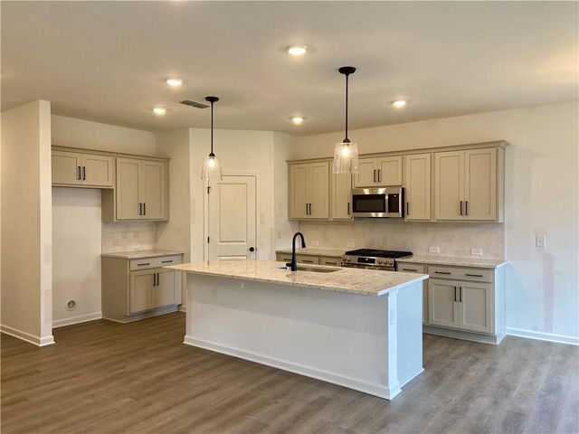 5336 Frontier Court, Flowery Branch, GA 30542
