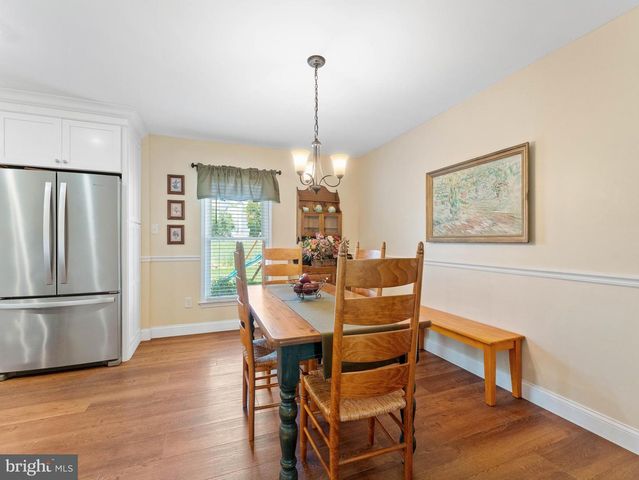 41 APPLE VALLEY, Langhorne, PA 19047