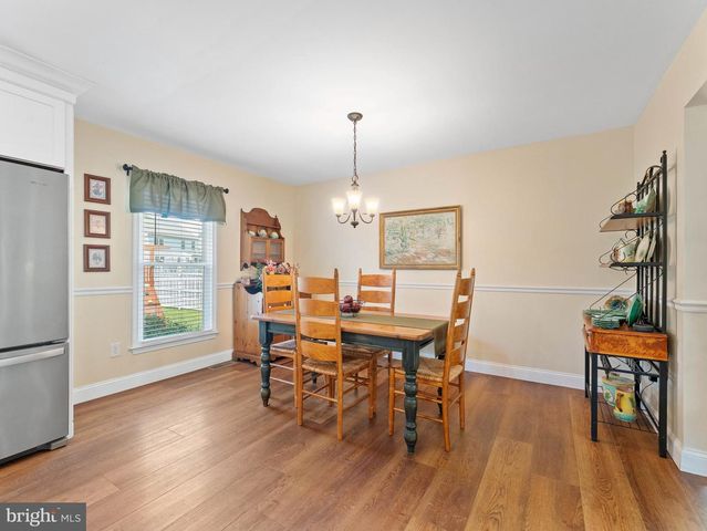 41 APPLE VALLEY, Langhorne, PA 19047