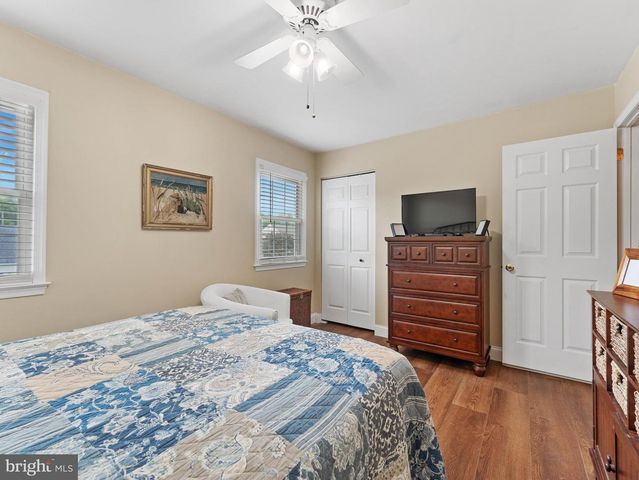 41 APPLE VALLEY, Langhorne, PA 19047