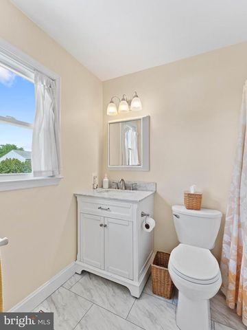 41 APPLE VALLEY, Langhorne, PA 19047