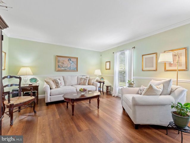 41 APPLE VALLEY, Langhorne, PA 19047