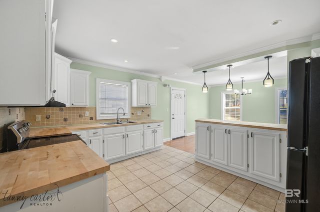 604 South Mount Pleasant Avenue, Monroeville, AL 36460