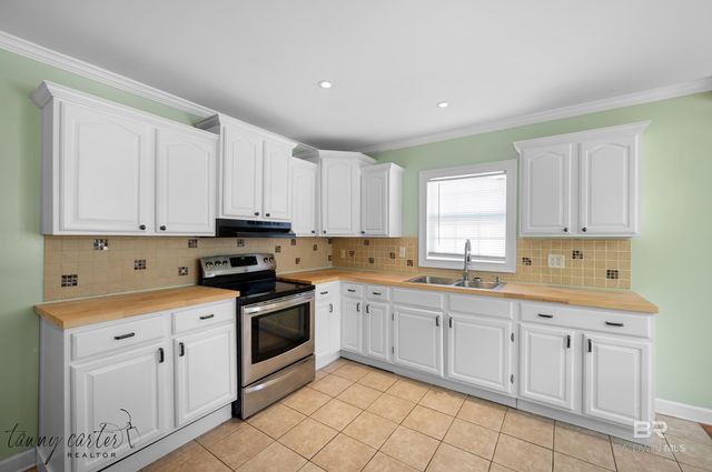 604 South Mount Pleasant Avenue, Monroeville, AL 36460