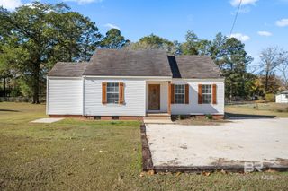 604 South Mount Pleasant Avenue, Monroeville, AL 36460