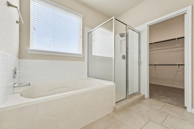 2002 Casterly Court, Fresno, TX 77545