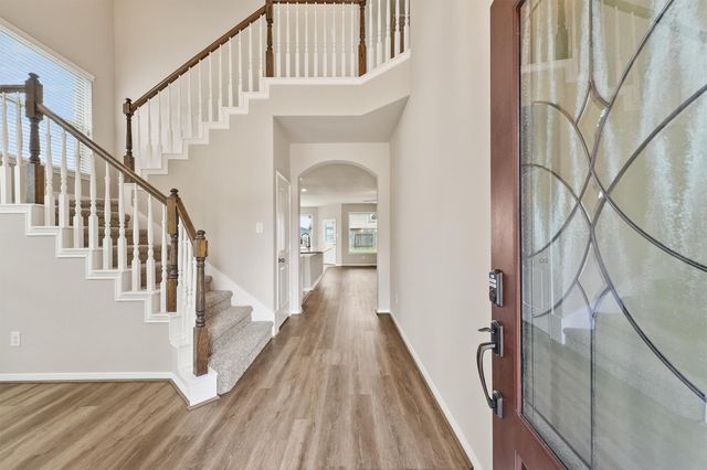 2002 Casterly Court, Fresno, TX 77545