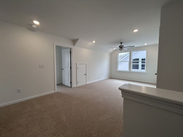 5107 Pace Park Cir, Columbia, TN 38401