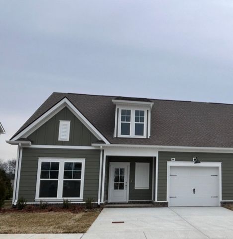 5107 Pace Park Cir, Columbia, TN 38401