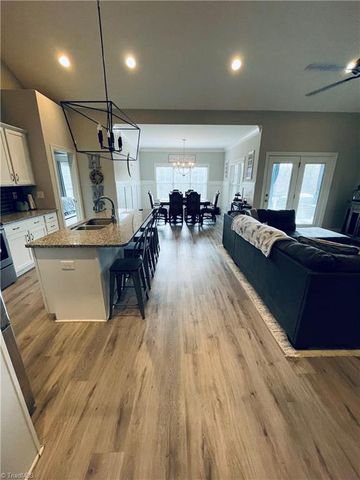 8805 Colgate Road, Stokesdale, NC 27357