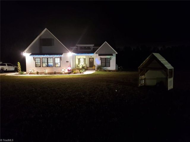 8805 Colgate Road, Stokesdale, NC 27357