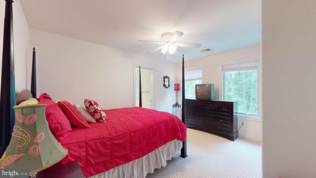 309 ARK RD, Mount Laurel, NJ 08054