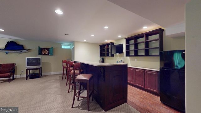 309 ARK RD, Mount Laurel, NJ 08054