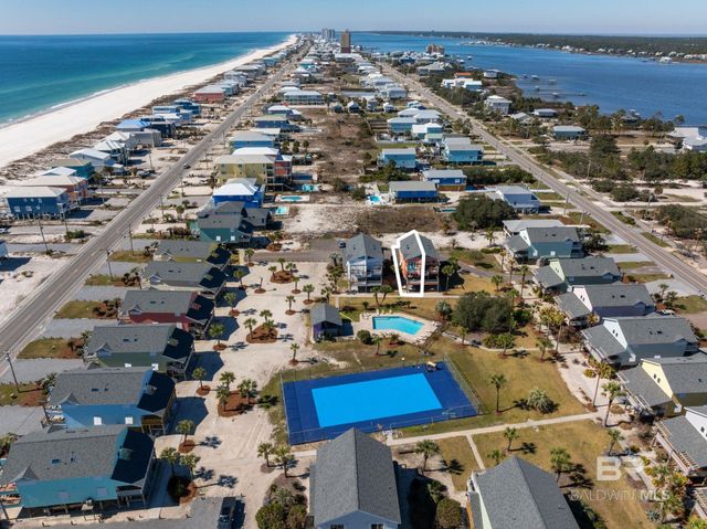 1233 W Lagoon Avenue 18-A, Gulf Shores, AL 36542