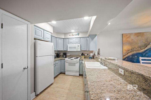 1233 W Lagoon Avenue 18-A, Gulf Shores, AL 36542