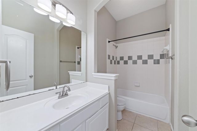 24826 Barry Estate Drive, Katy, TX 77493