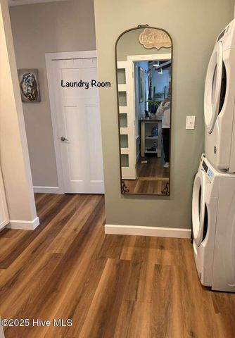 679 Carolina Bay Court, Southport, NC 28461