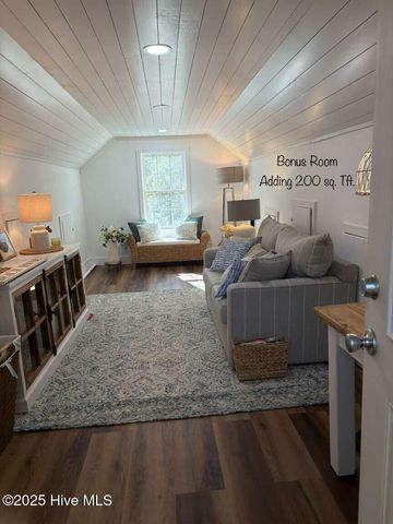 679 Carolina Bay Court, Southport, NC 28461