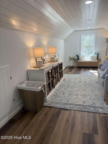 679 Carolina Bay Court, Southport, NC 28461