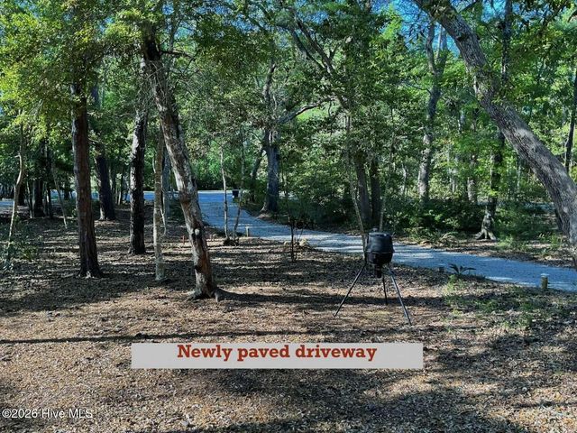 679 Carolina Bay Court, Southport, NC 28461