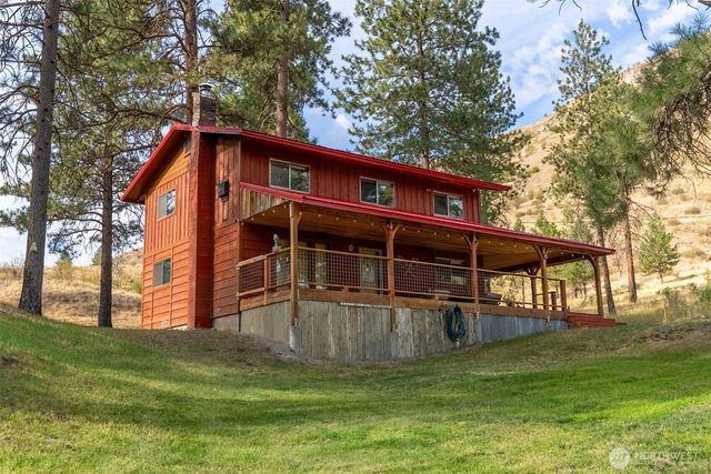 1425 Salmon Creek Road, Okanogan, WA 98819
