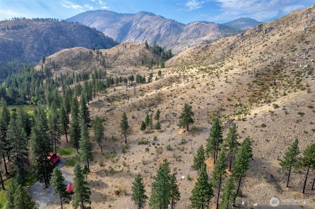 1425 Salmon Creek Road, Okanogan, WA 98819