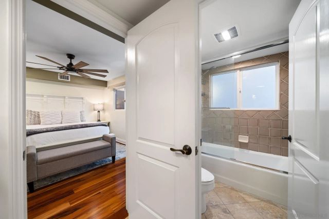 886 Felspar St, San Diego, CA 92109