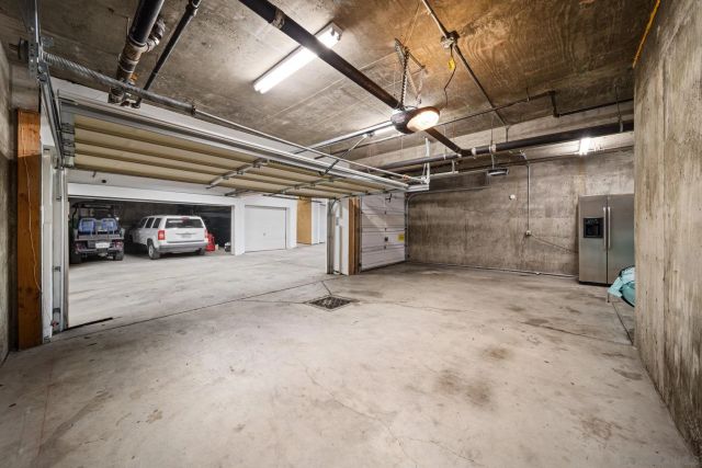 886 Felspar St, San Diego, CA 92109