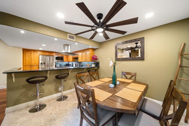 886 Felspar St, San Diego, CA 92109