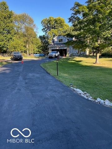 12189 N Cedarview Court, Mooresville, IN 46158