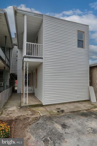 829 SCULL ST, Lebanon, PA 17046