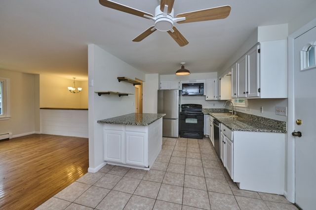 13 Fernglade Rd, Burlington, MA 01803