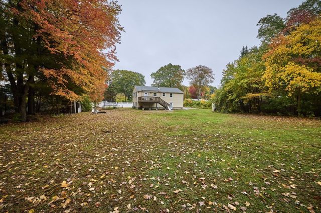 13 Fernglade Rd, Burlington, MA 01803