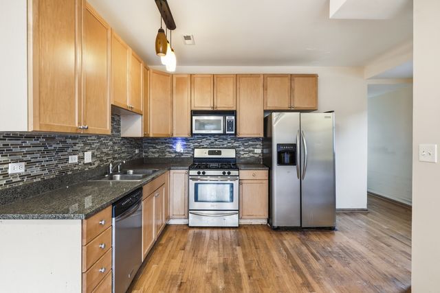 1469 E 69th Street 2, Chicago, IL 60637