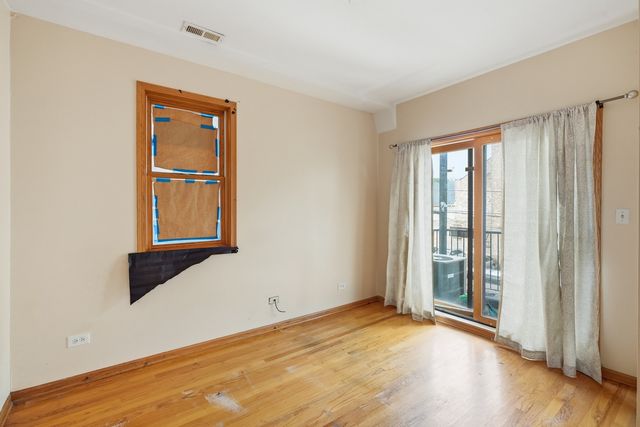 1469 E 69th Street 2, Chicago, IL 60637
