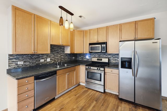 1469 E 69th Street 2, Chicago, IL 60637