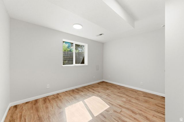 1691 S 300 E, Kaysville, UT 84037