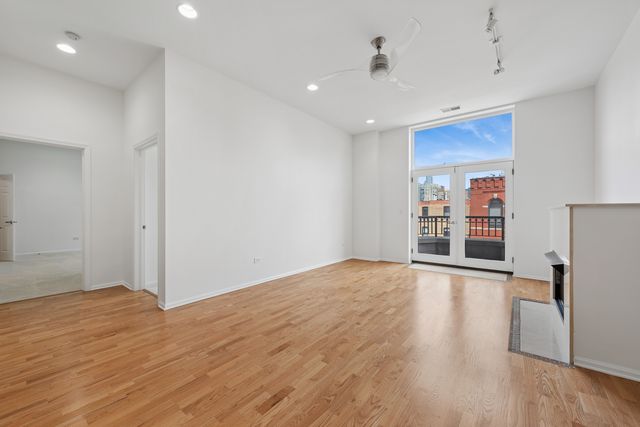 520 N Halsted Street 608, Chicago, IL 60642