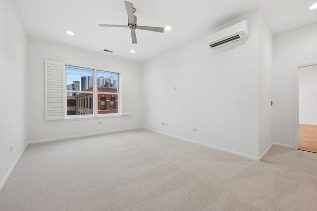 520 N Halsted Street 608, Chicago, IL 60642