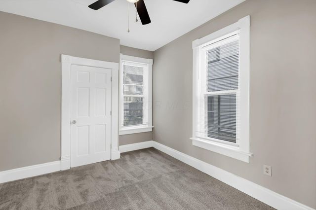 906 Bellows Avenue, Columbus, OH 43223