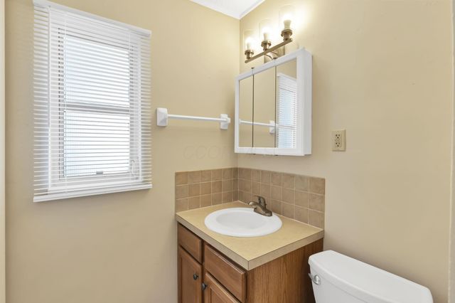906 Bellows Avenue, Columbus, OH 43223