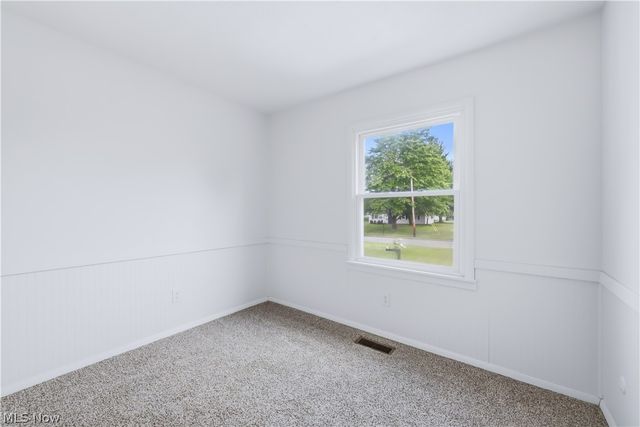 378 Dehoff Drive, Youngstown, OH 44515