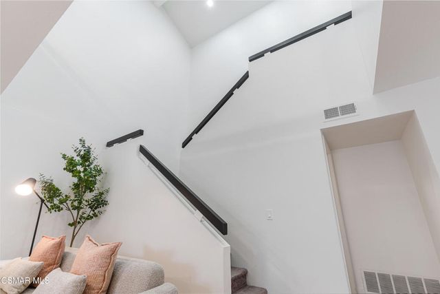 757 Shadow Lake Drive, Thousand Oaks, CA 91360